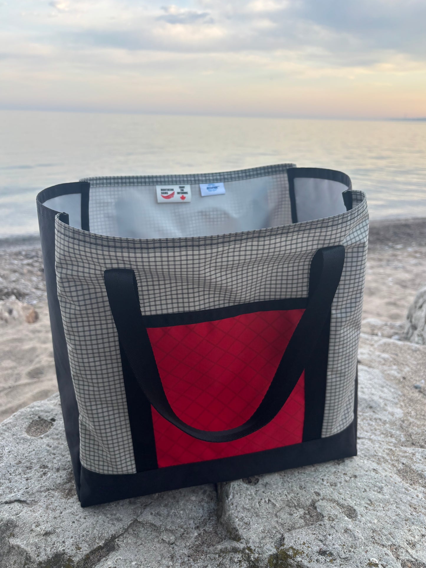 Iris Tote