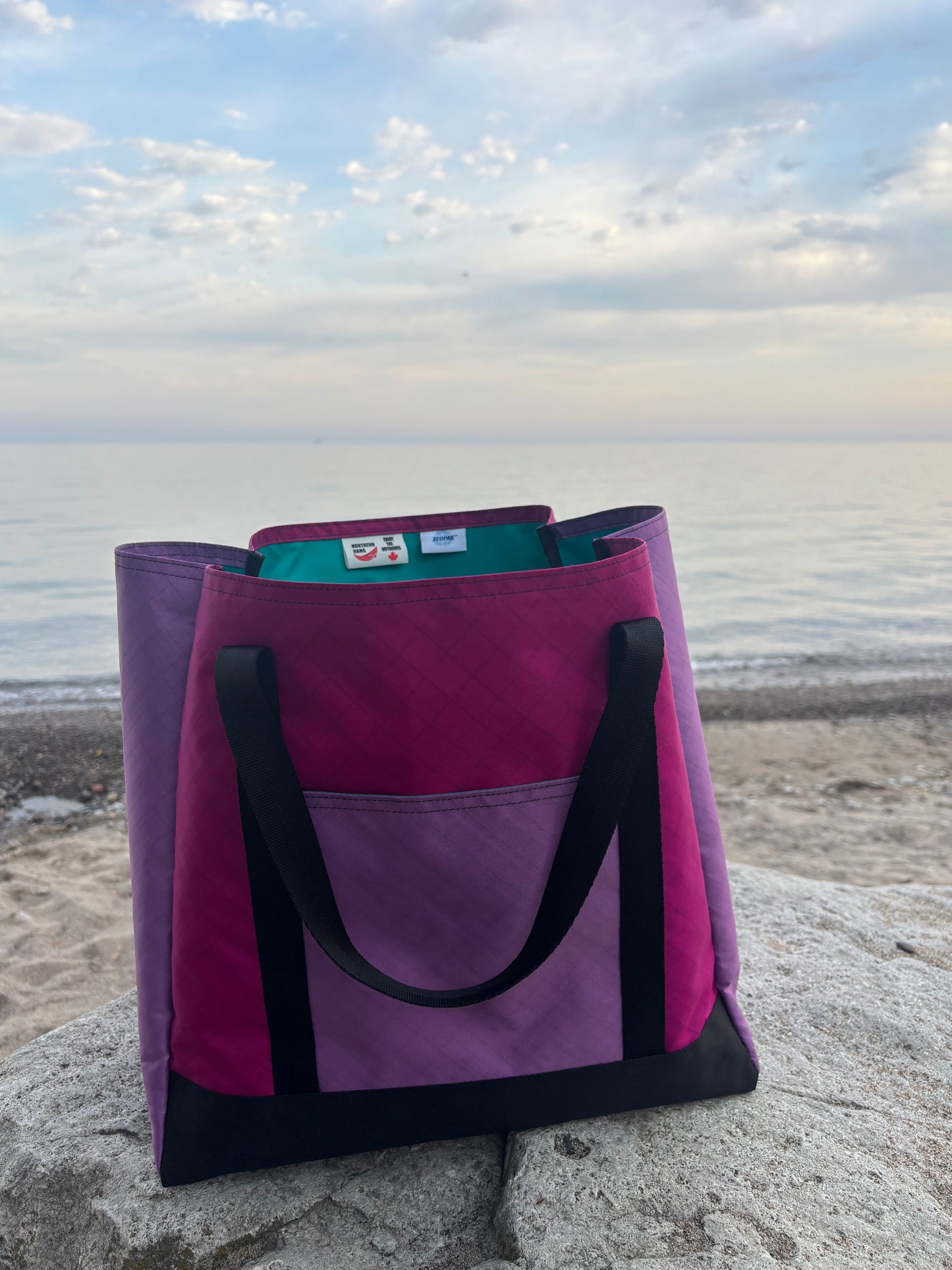 Iris Tote