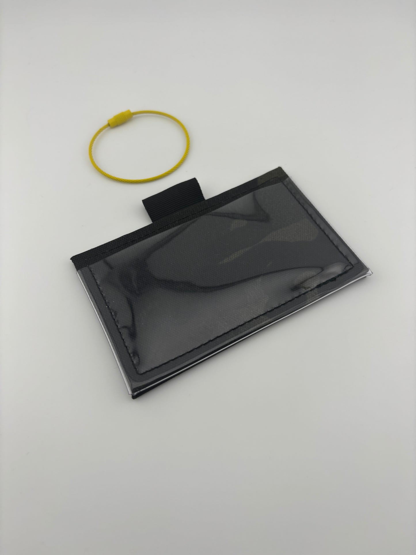 ConTapt - Special Material NFC Business Card Holder