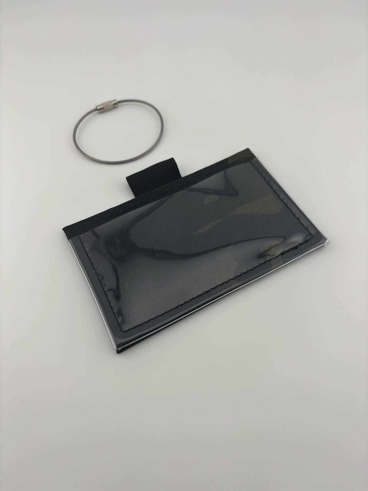 ConTapt - Special Material NFC Business Card Holder