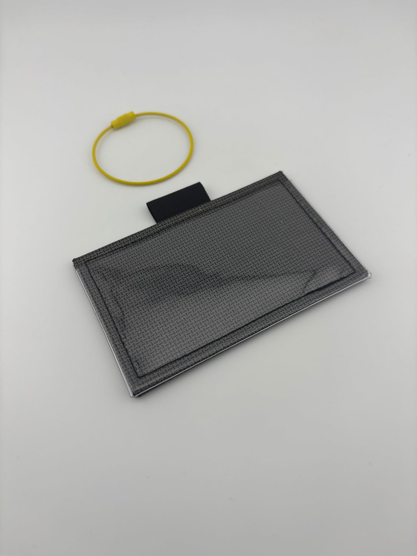 ConTapt - Ultra NFC Business Card Holder