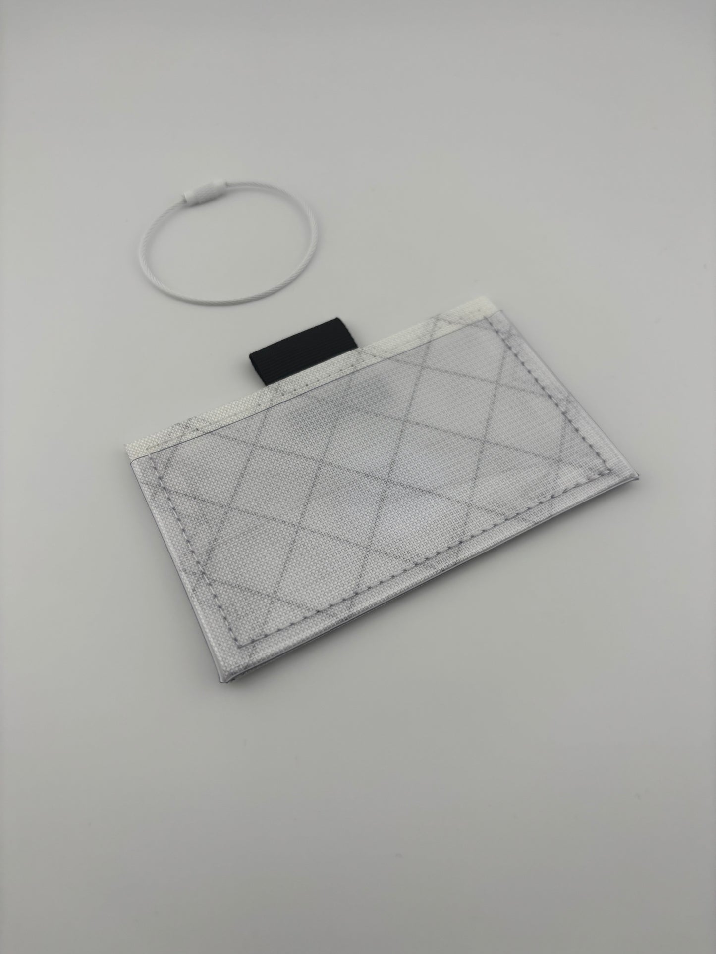 ConTapt - Ultra NFC Business Card Holder