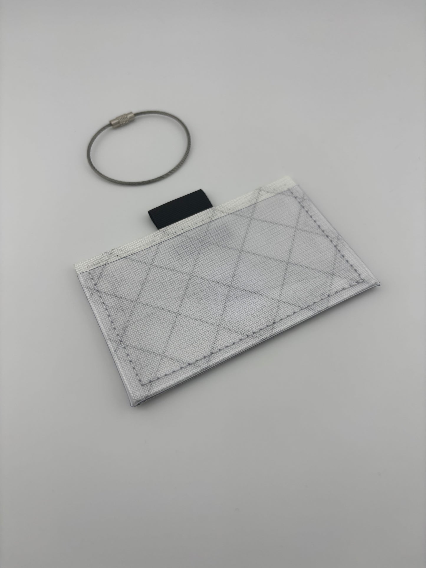 ConTapt - Ultra NFC Business Card Holder