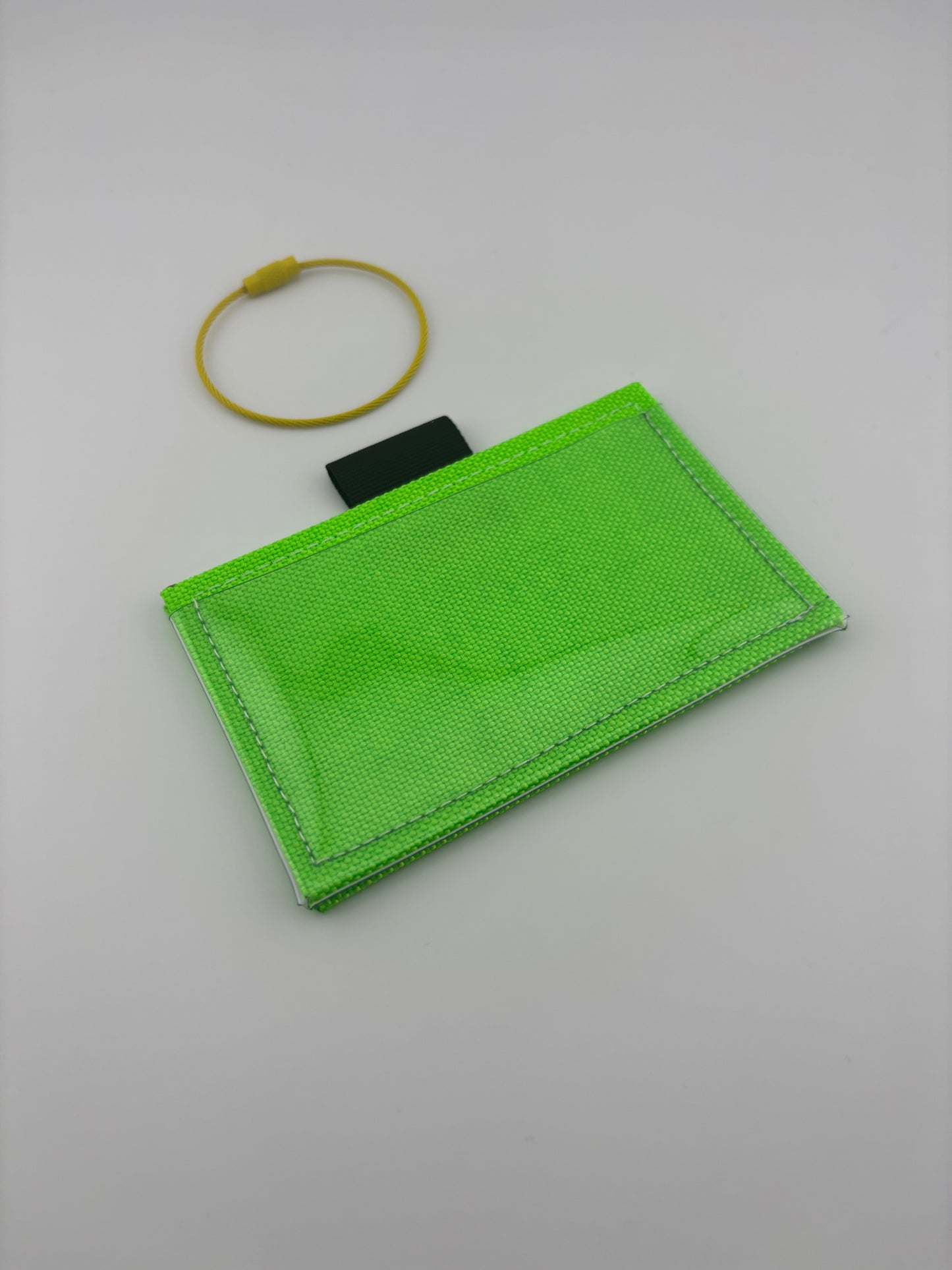 ConTapt - Special Material NFC Business Card Holder