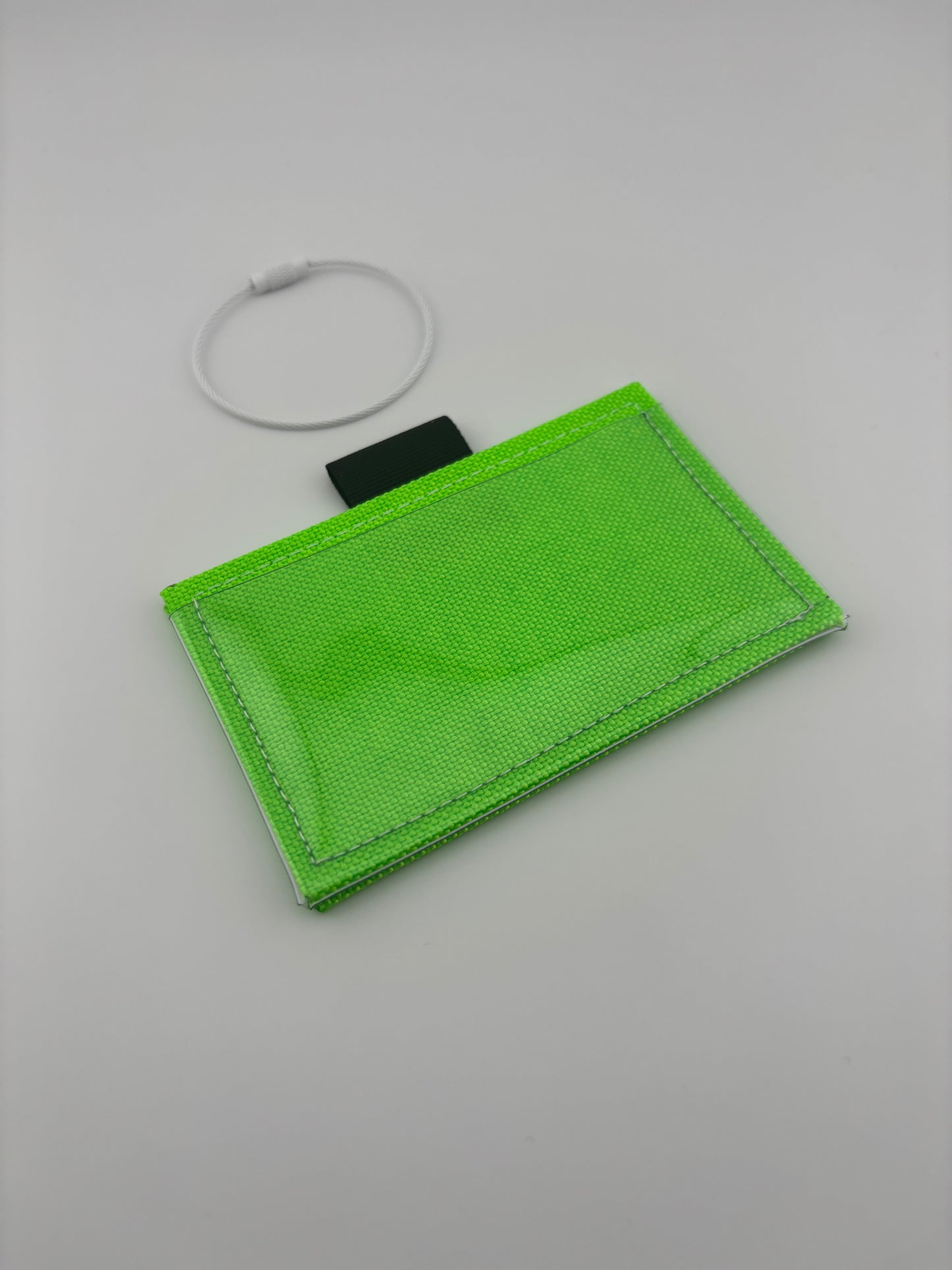 ConTapt - Special Material NFC Business Card Holder