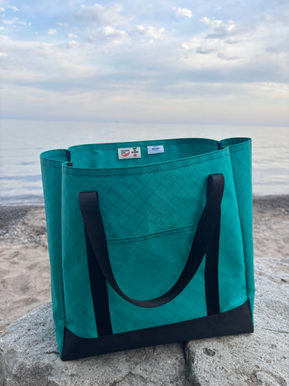 Iris Tote