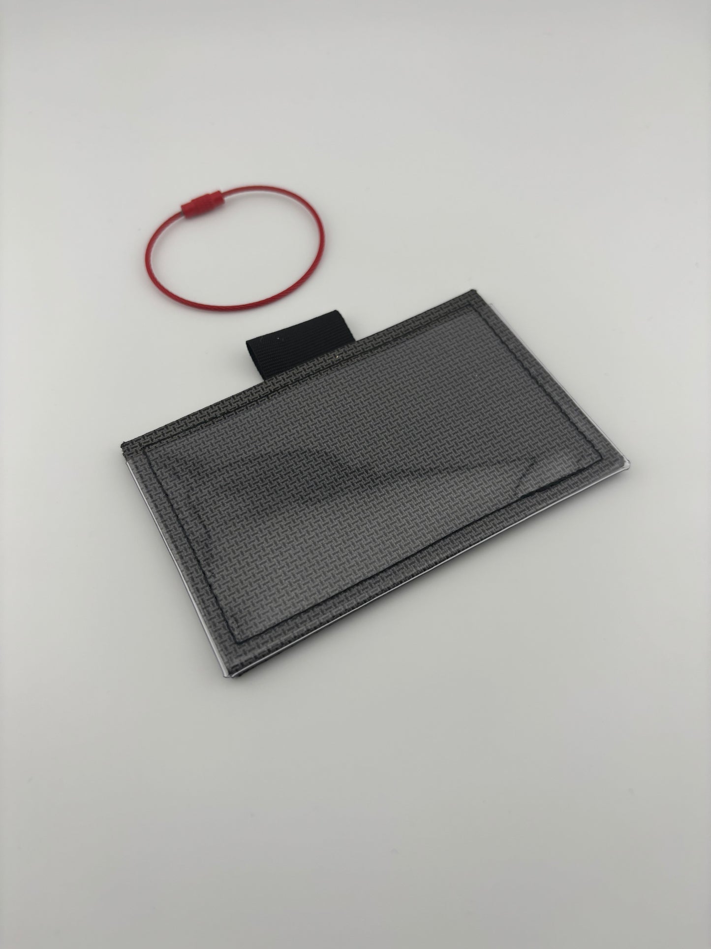 ConTapt - Ultra NFC Business Card Holder